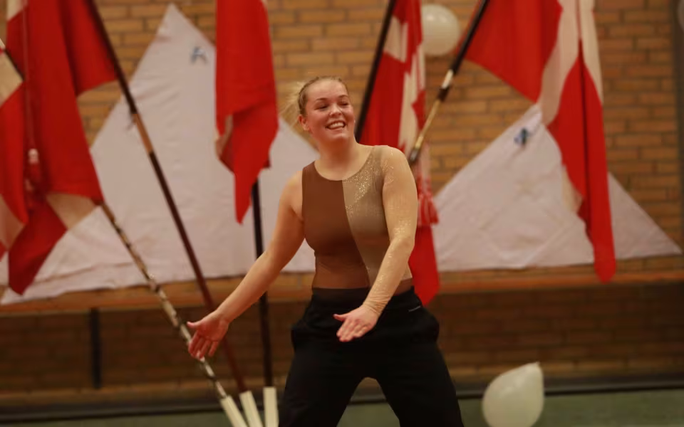 Seniorer fejrer gymnastik og fællesskab