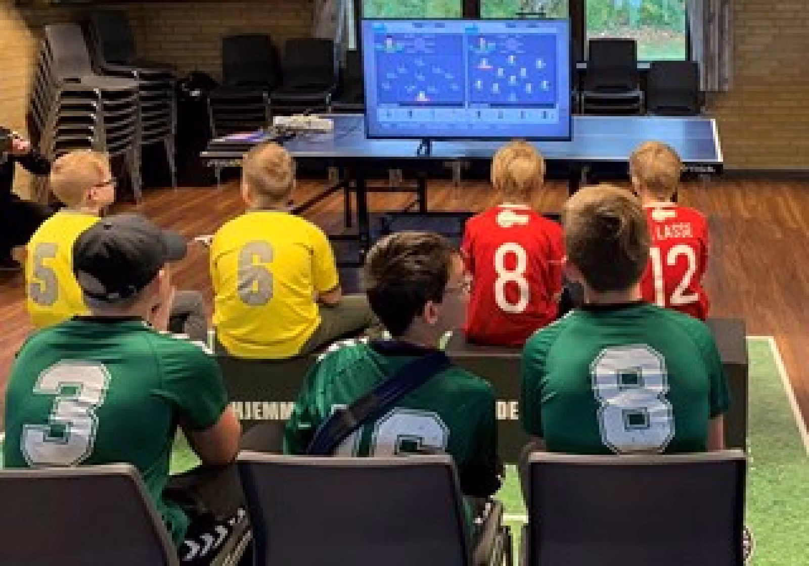 DBU'S EFODBOLD-TURNERING RYKKER IND I KLUBBERNE: TILMELD JERES HOLD NU