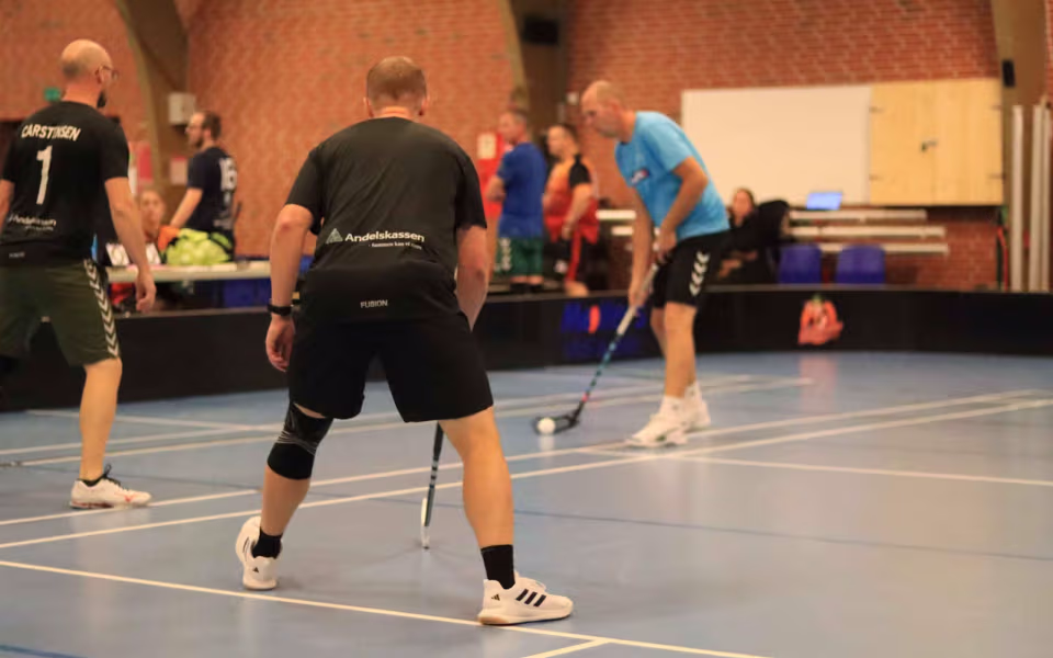 Floorball-sæson skudt i gang