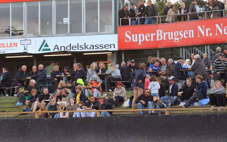 Varde millimeter fra sensationen