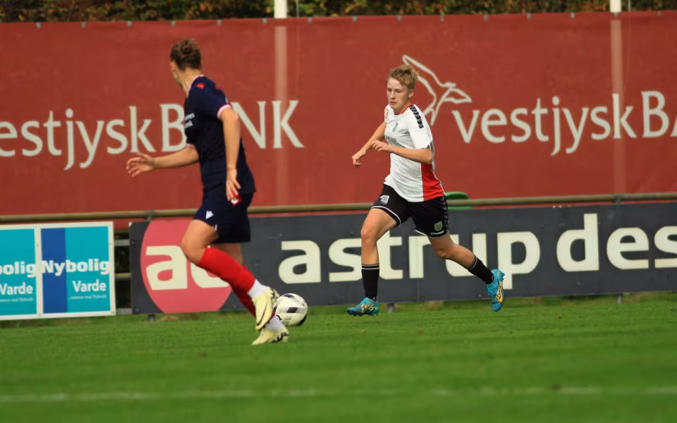 Varde IF vinder over AaB 2-1
