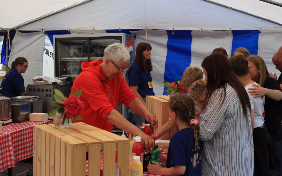 Musikfest samlede generationer i Outrup