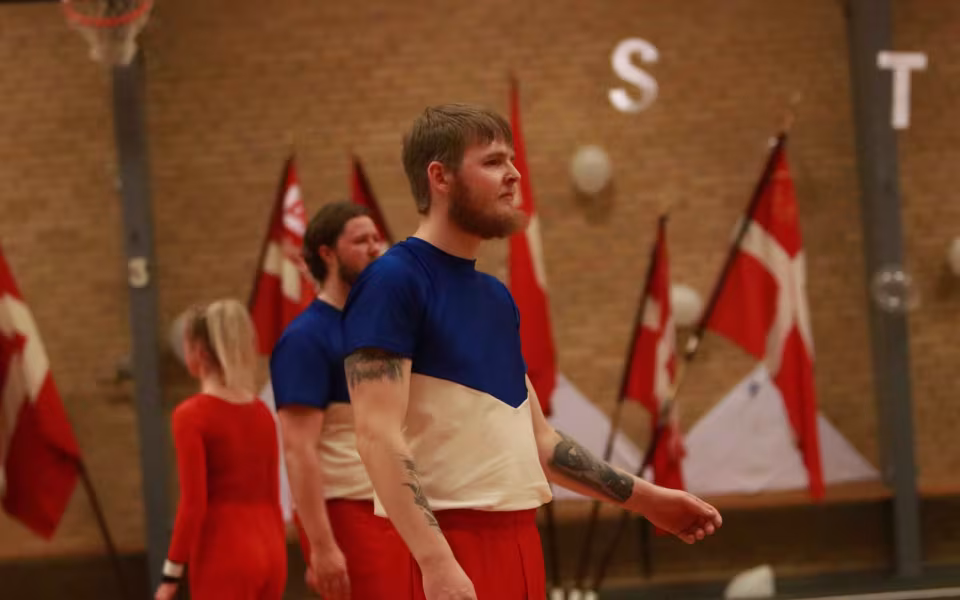 Seniorer fejrer gymnastik og fællesskab
