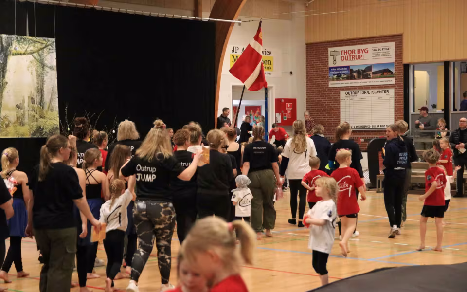 Forårsstemning i Outrup med GUB Gymnastik