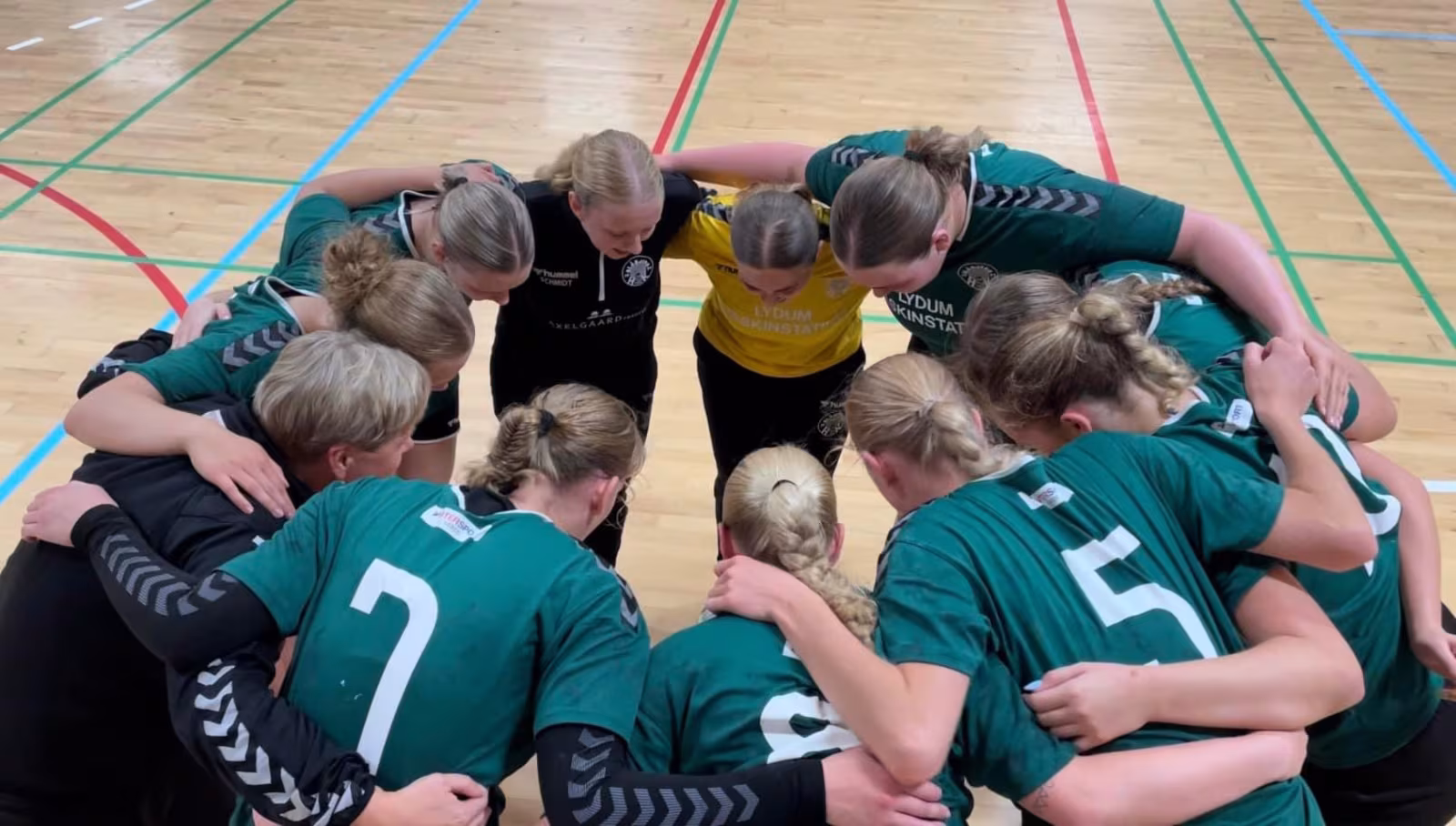 U19 PIGER KLAREDE SIG SUPER GODT