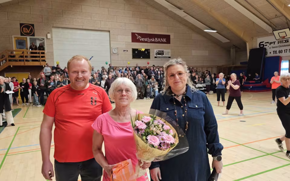 Fra årets Gymnastikopvisning 2025 og ØGU-prisen i Ølgod Hallerne