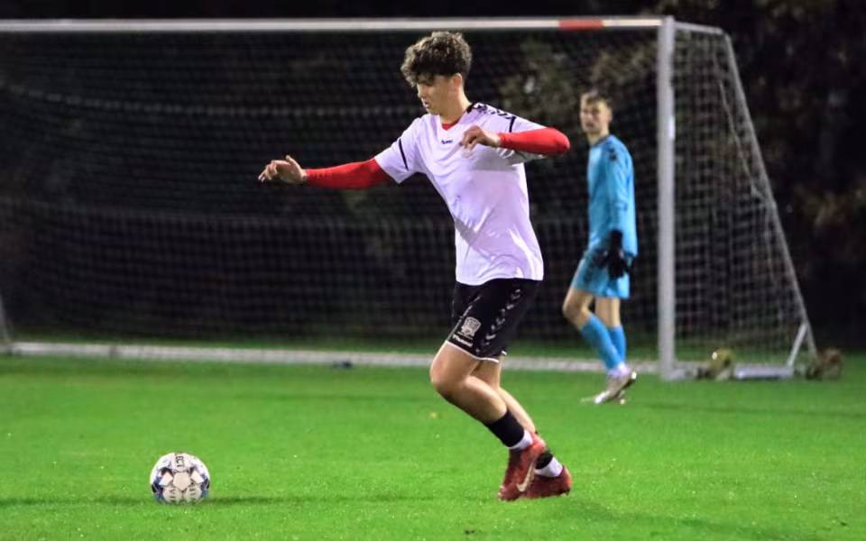 Varde IF Fodbold Nedrykning Og Sejre