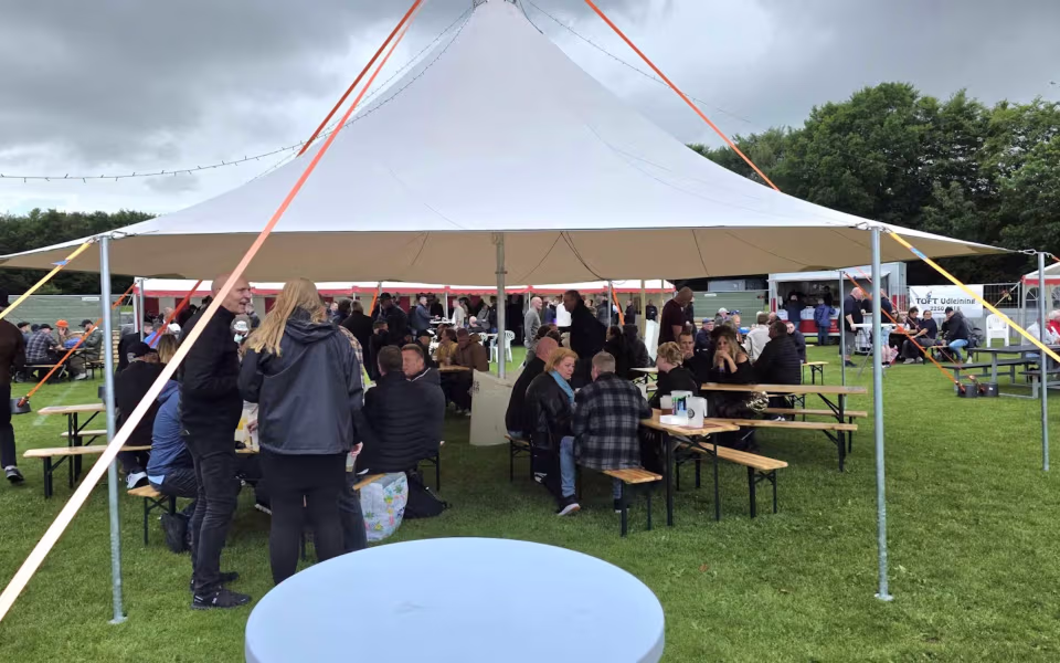 Ølgod BEER Festival 2026 bød på smag, musik og fællesskab - Se billeder fra dagen.