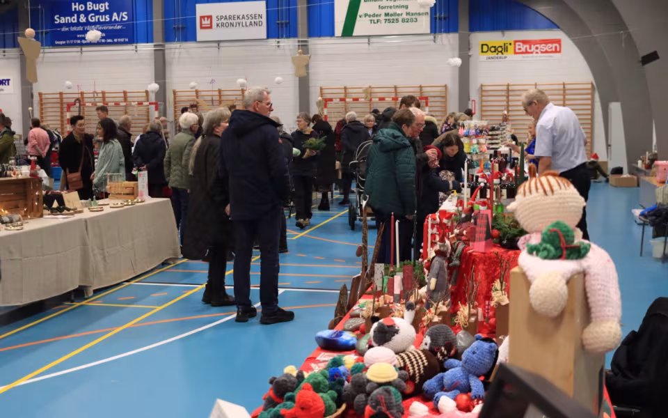 Julemarkedets hygge venter i Billum