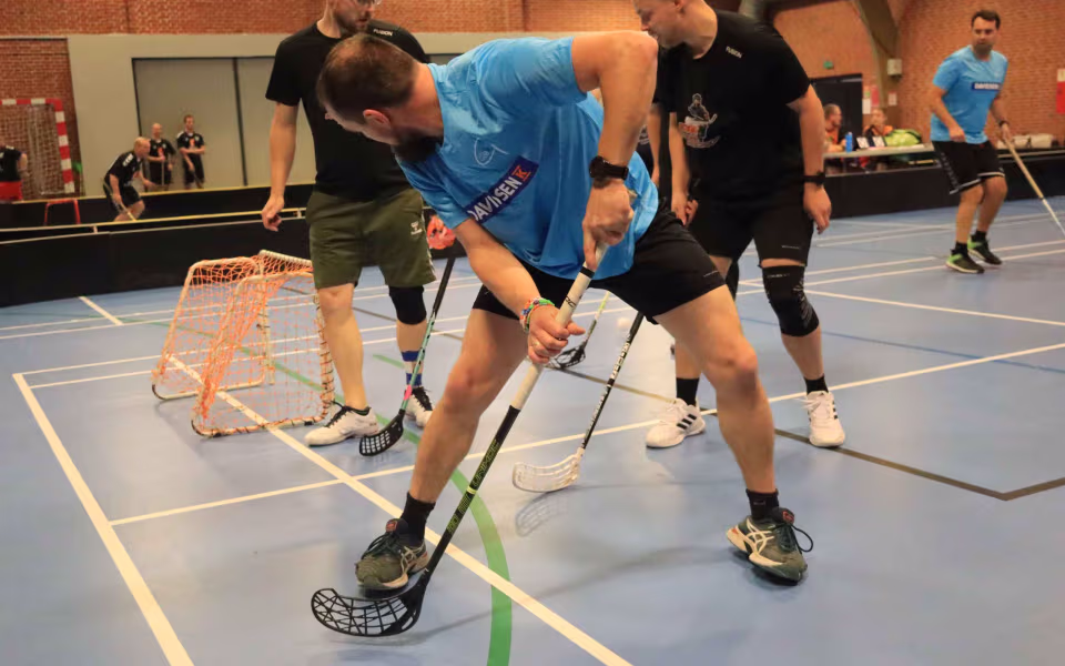 Floorball-sæson skudt i gang