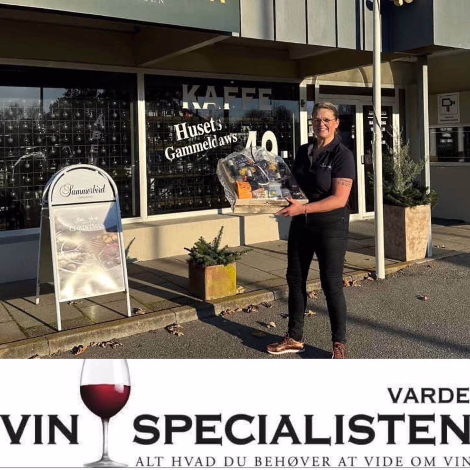 Vinspecialisten Varde Donerer Luksuskurv
