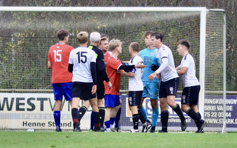 Varde IF Fodbold Nedrykning Og Sejre