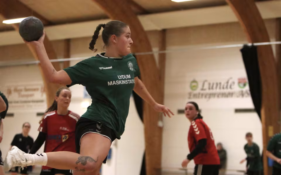 Blåbjerg HK Serie 2 damer triumferer med sejr