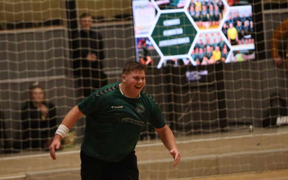 Blåbjerg HK  fejrer håndboldfest trods nederlag