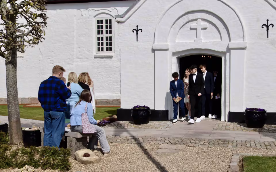 Solrig konfirmation i Outrup Kirke