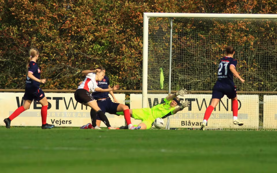 Varde IF vinder over AaB 2-1