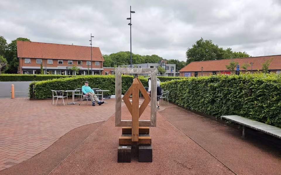 Se billeder fra åbningen af Skulptur Ølgod 2025