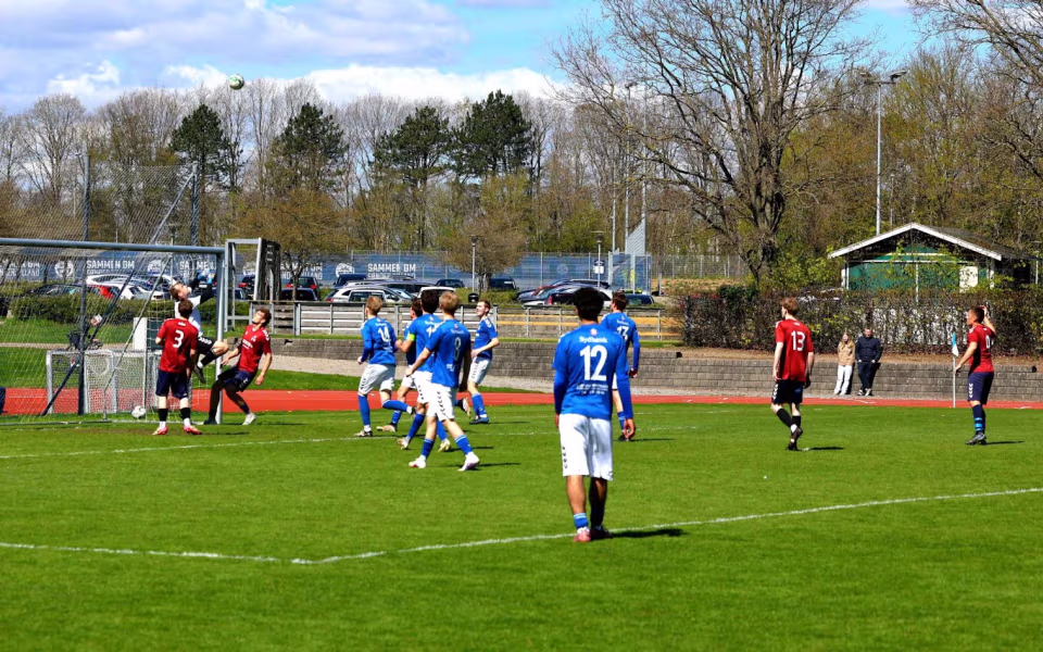 Serie 1 fodbold - HTS blev matchet hårdt i Haderslev