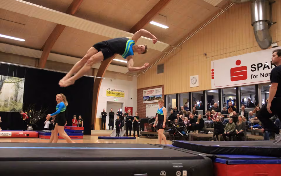 Forårsstemning i Outrup med GUB Gymnastik