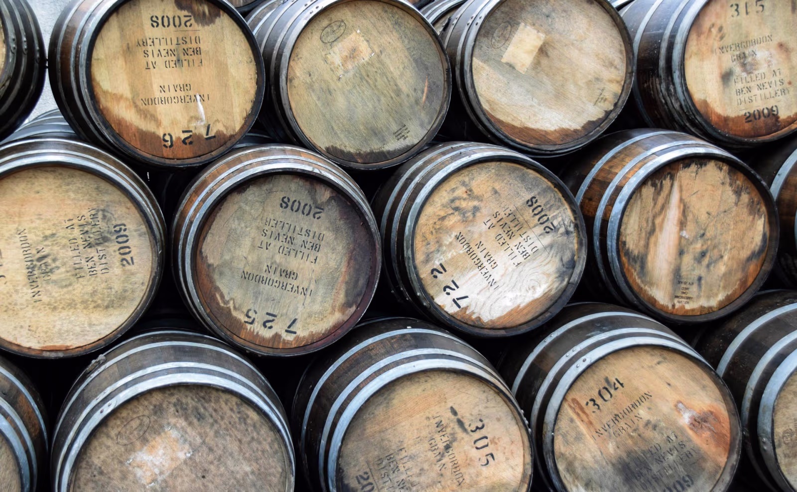 Whisky og rombaren er åben fredag den 6. oktober 2017
