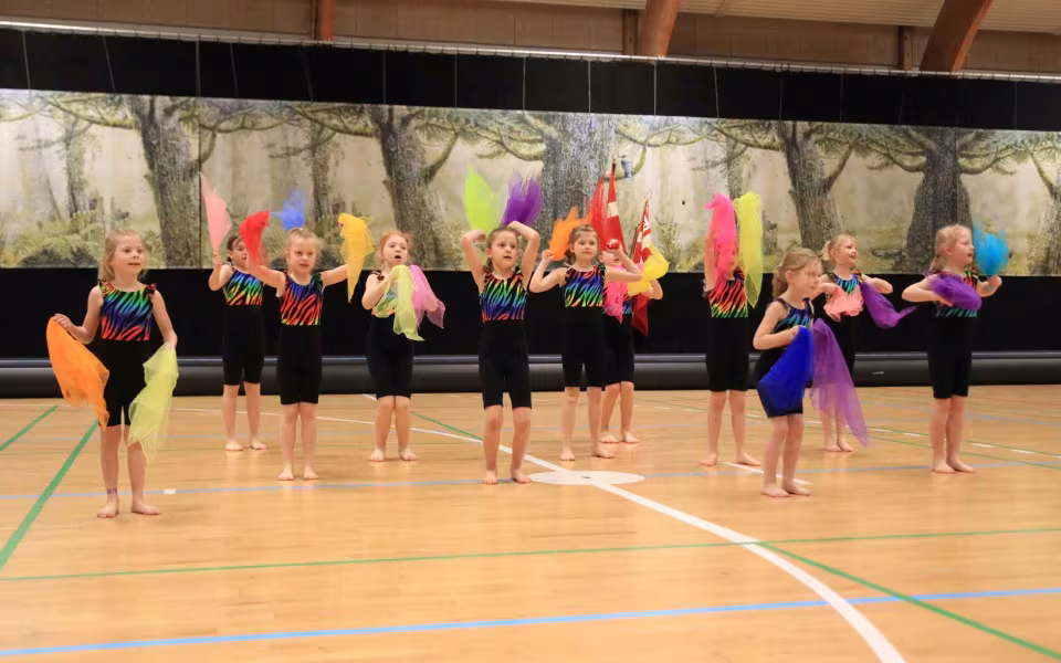 Forårsstemning i Outrup med GUB Gymnastik