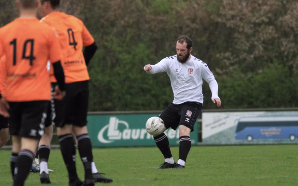 Varde taber klart til Helle FC