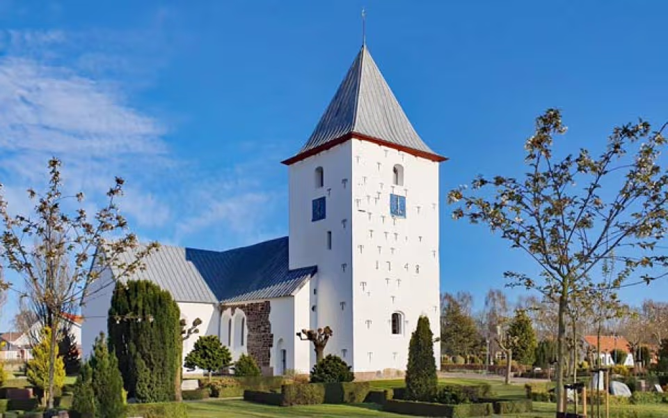 Kirken i Ansager åbner igen med gudstjeneste skærtorsdag den 21. maj 2020 kl. 10.30