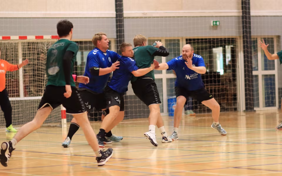 Begge Blåbjerg Hold Led Nederlag