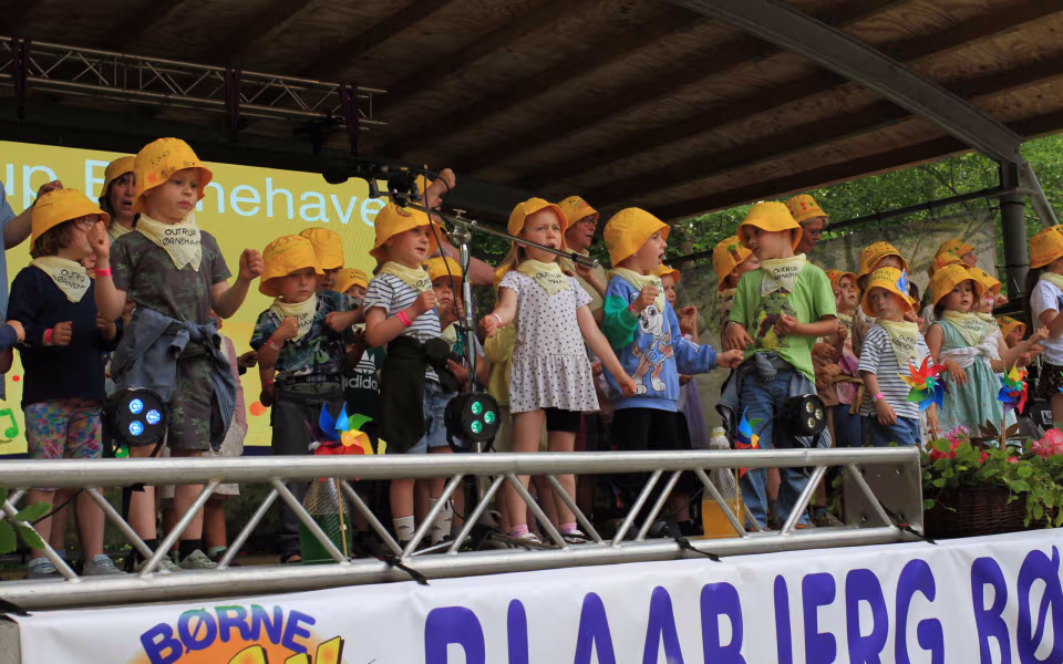Musikfest samlede generationer i Outrup