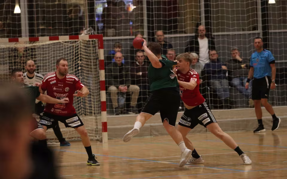 Blåbjerg HK  fejrer håndboldfest trods nederlag