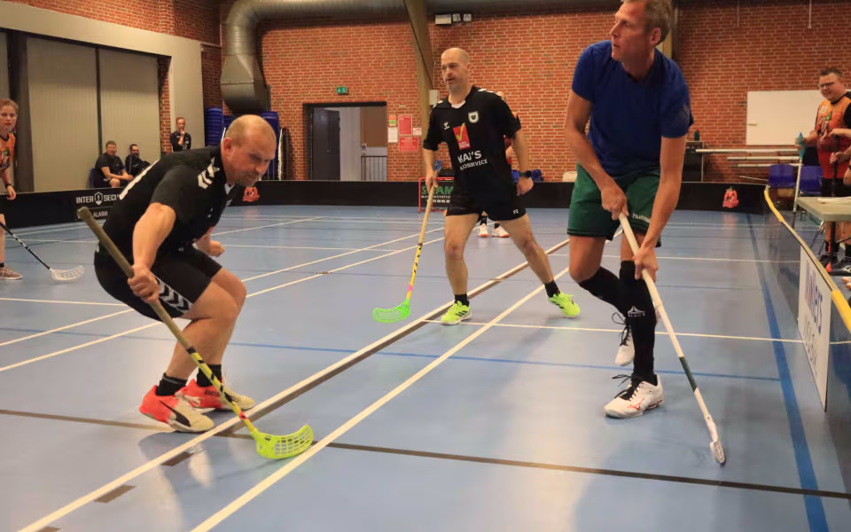 Floorball-sæson skudt i gang
