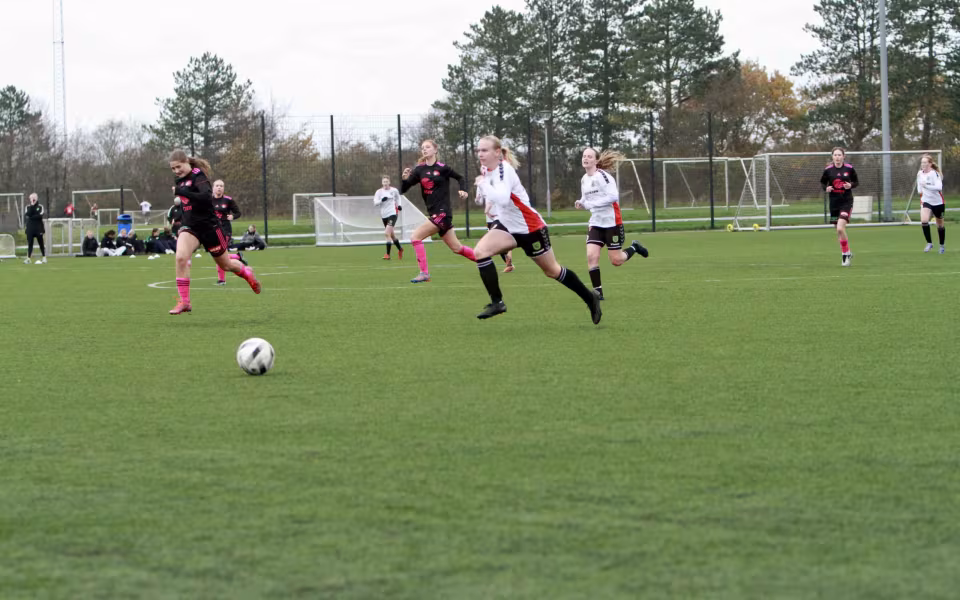 Varde IF pigerne taber 1-3 til FC Thy-Skyrum