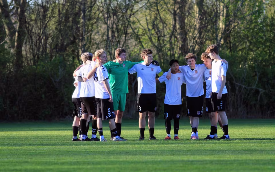 U19 vinder stort 6-2
