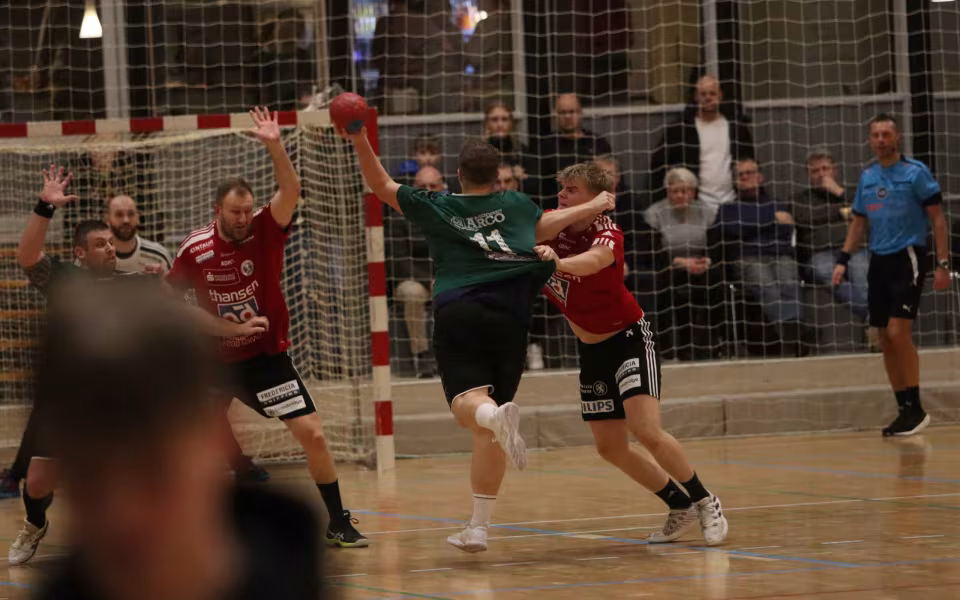 Blåbjerg HK  fejrer håndboldfest trods nederlag
