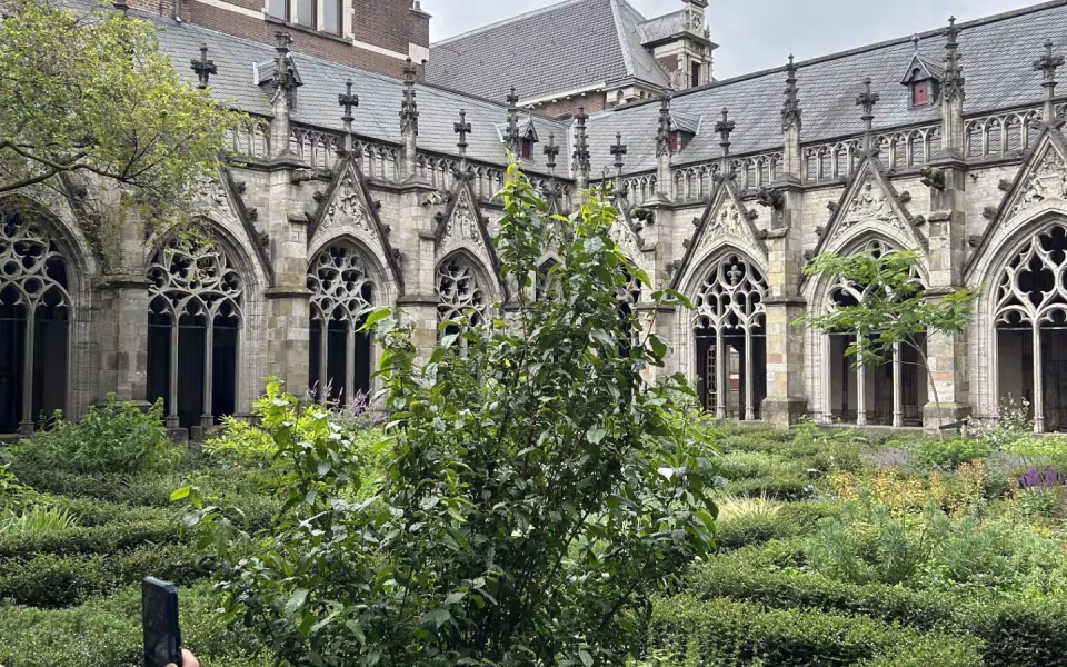 Onsdagens besøg ved St. Martin’s Cathedral i Utrecht – en imponerende og smuk oplevelse, vi alle nød
