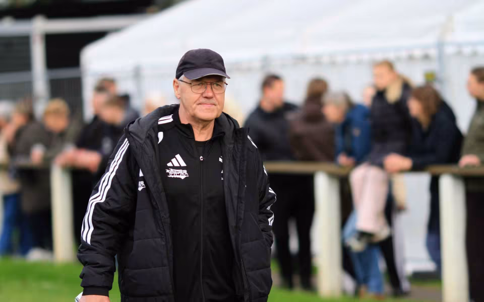 BV Oksbøl træner Jan Bloch