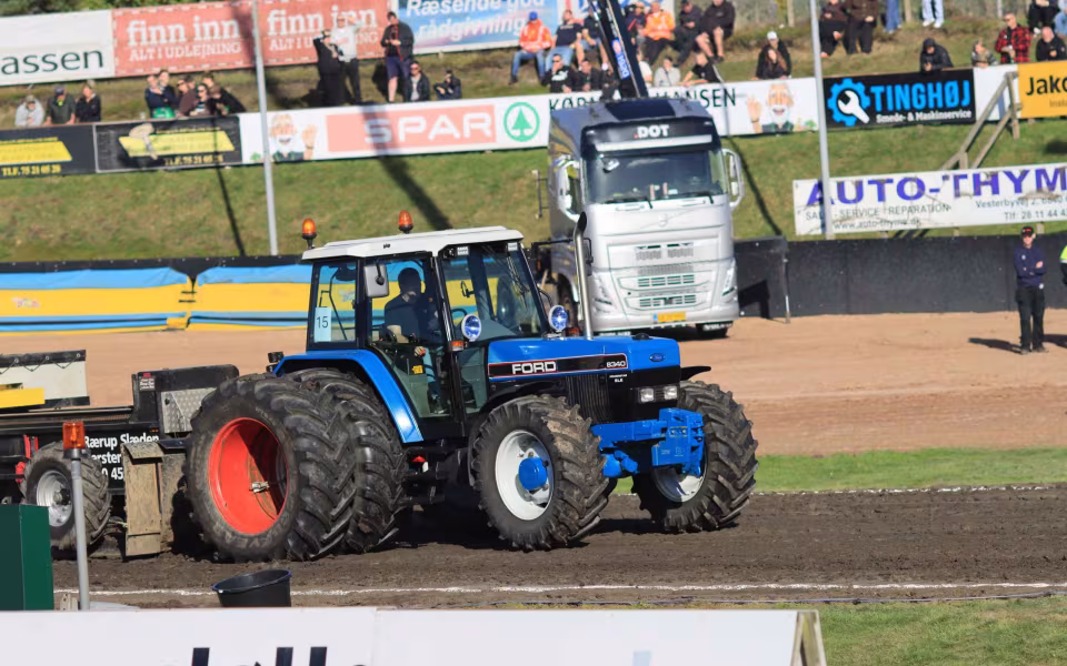 Powerpull og Truckshow skabte folkefest i Outrup
