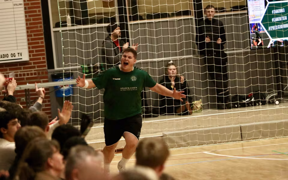 Blåbjerg HK  fejrer håndboldfest trods nederlag