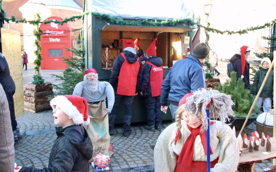 Nisser og magi i  Varde