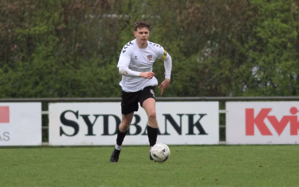 Varde taber klart til Helle FC