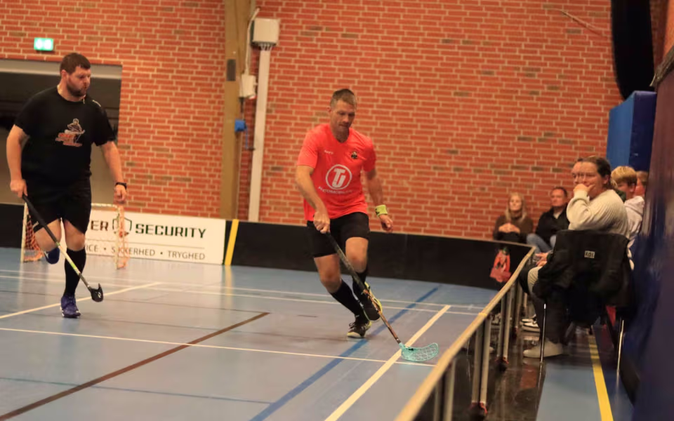 Floorball-sæson skudt i gang