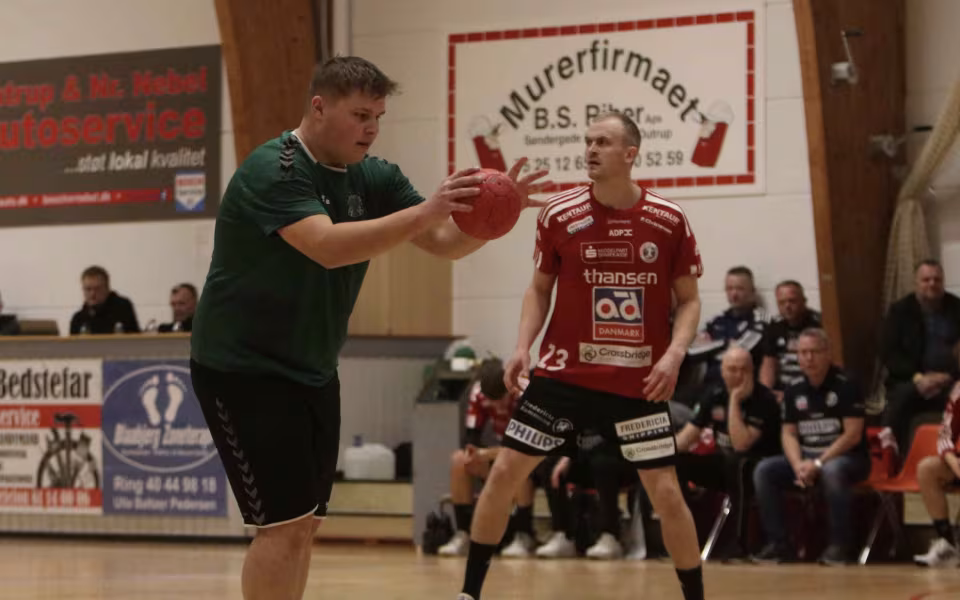 Blåbjerg HK  fejrer håndboldfest trods nederlag