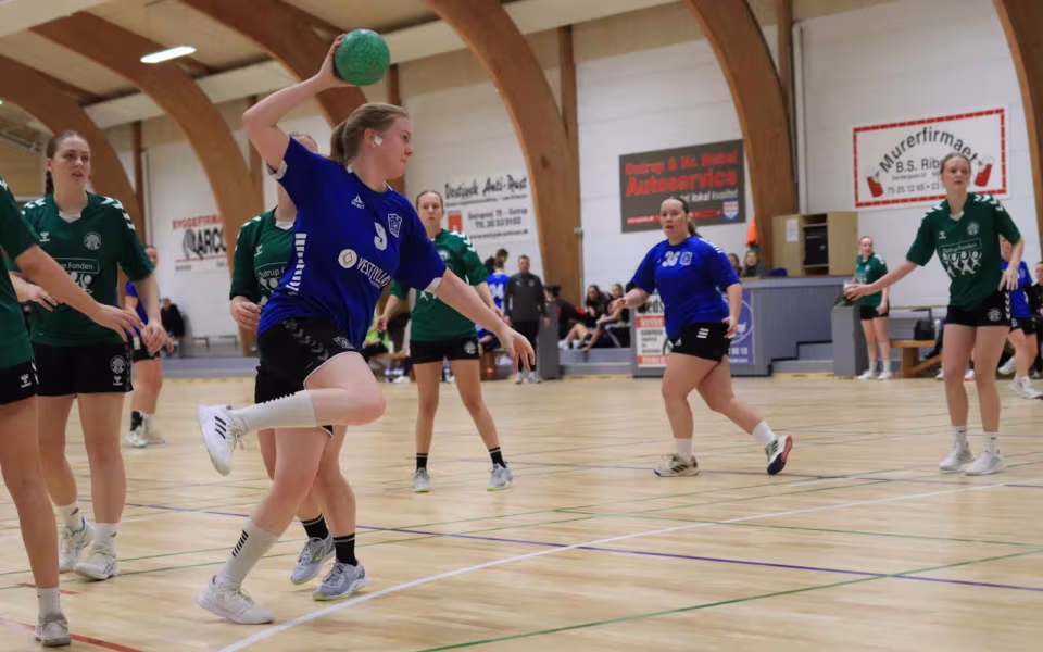 Blåbjerg HK herrer på førstepladsen