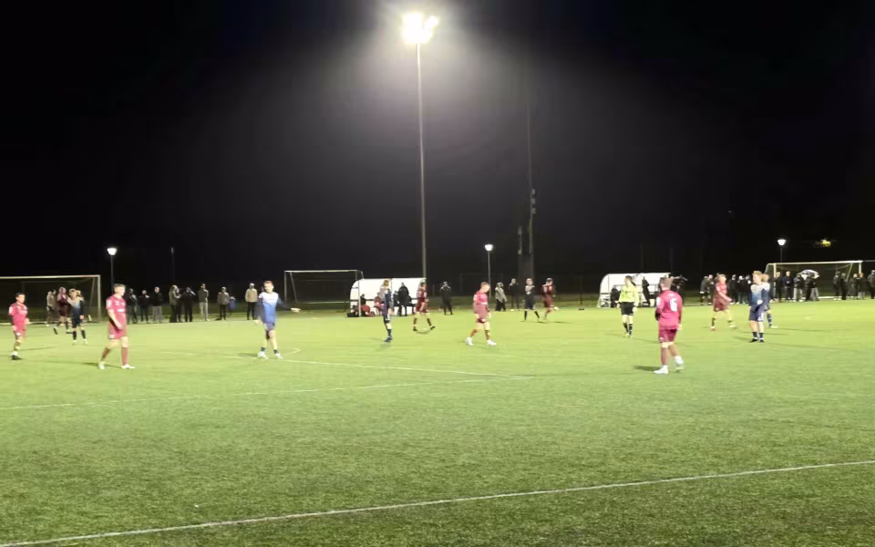 HTS Serie 1 fodbold – En sæson med hjerte, vilje og hjemmebanestyrke.