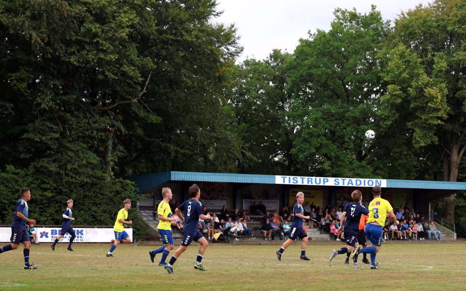HTS-serie 1 åbner efterårssæsonen med fortjent 3-0-sejr - Se filmklip fra kampen