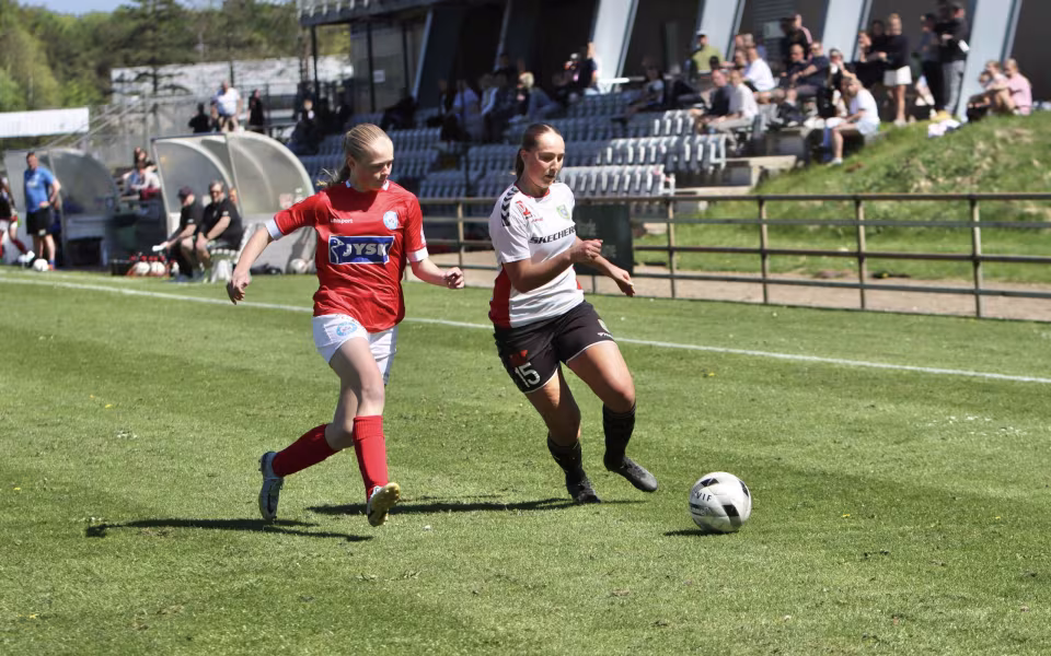 Varde U-19 piger sejrer hjemme