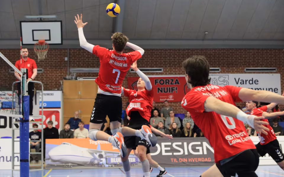 Nordenskov triumferer i tæt volleyballkamp