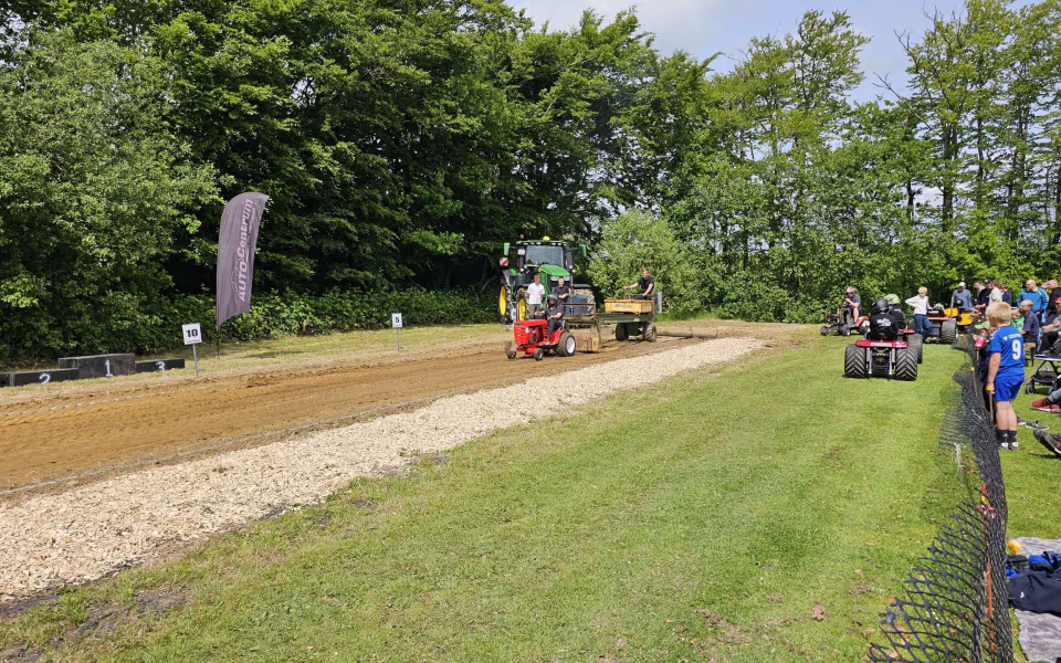 Billeder fra Land og Byfest i Krusbjerg