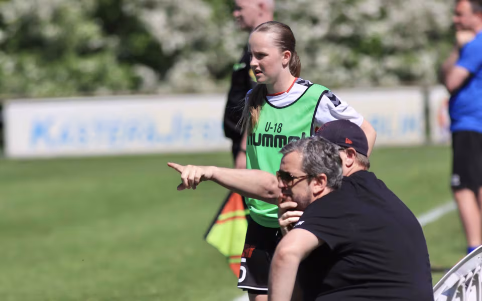 Varde U-19 piger sejrer hjemme