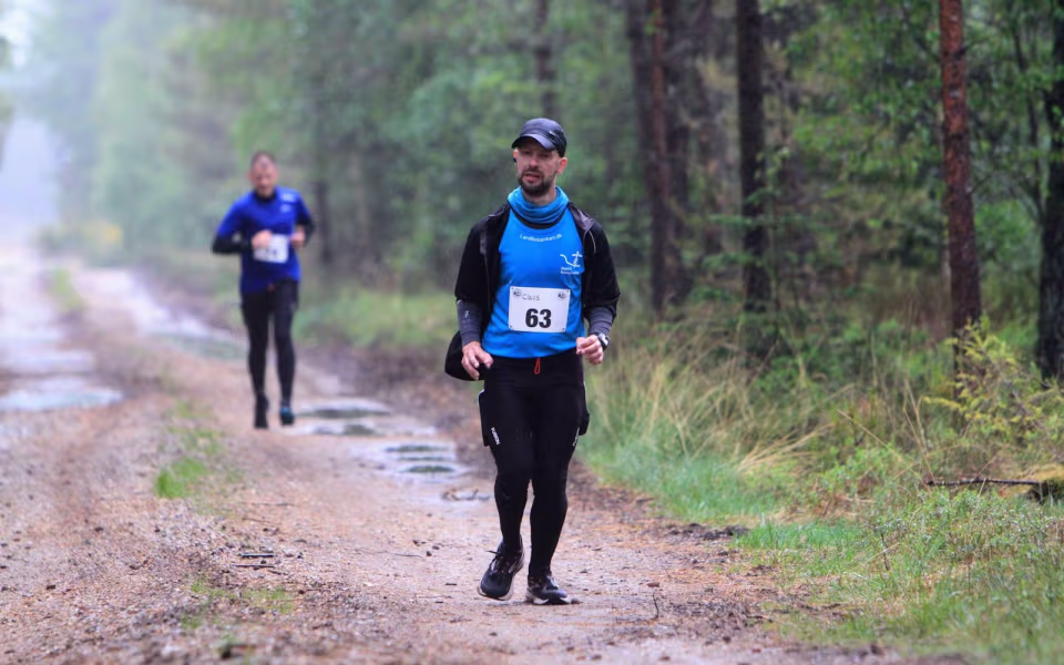 Løbefest trods regn i Ho